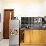 Sau Thi Apartment Phan Xich Long